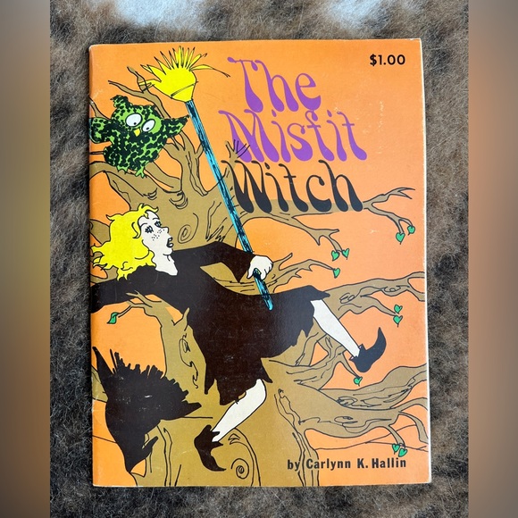 School Book Fairs, Inc. Other - Vintage 1980 The MISFIT WITCH Children’s Halloween Book by Carlynn K. Hallin
